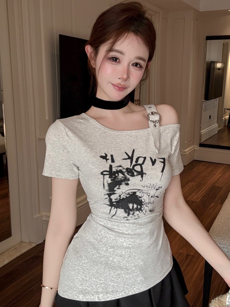T Shirt Tight Fit - Kaos Wanita Model Slim Fit Lengan